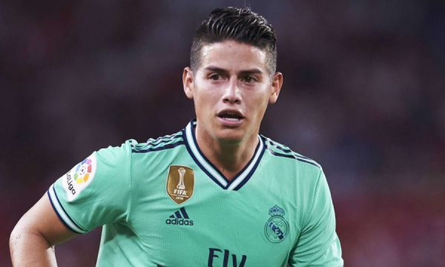 James drejt Premierligës
