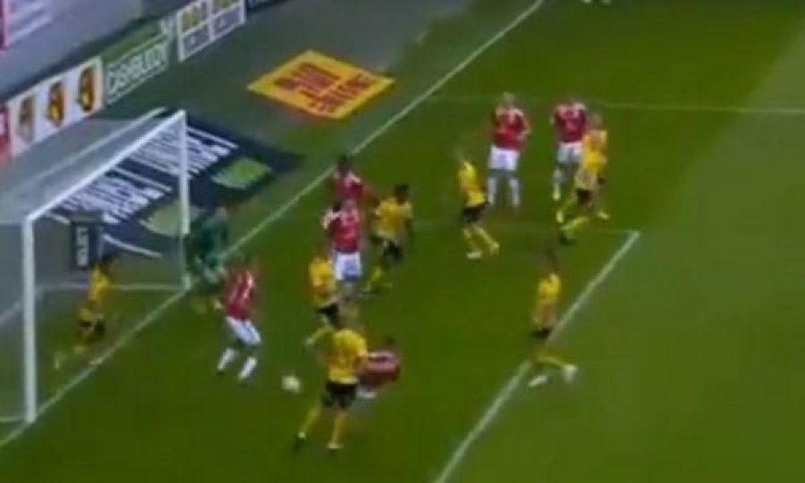  Mbrojtësi i Kosovës shënon gol në Suedi 