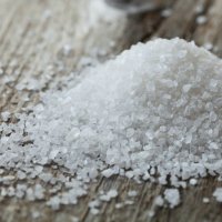 S’duhet t’i hani ushqimet shumë të kripura, rrezikoni shumë dhe ja çfarë