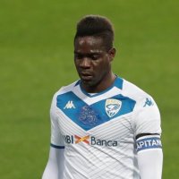 “Balotelli është i çmendur”