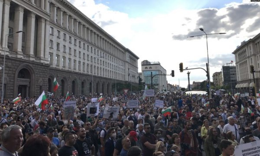 Shpërthejnë protestat kundër korrupsionit në Bullgari