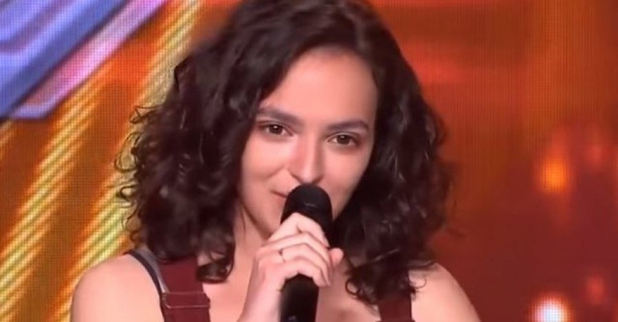 ”Unë jam shqiptare”, 17-vjeçarja habit grekët me talentin e saj, i la të gjithë pa fjalë