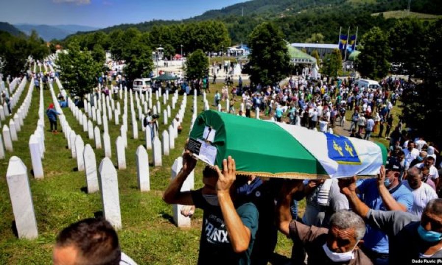 Në Dhomën e Përfaqësuesve në SHBA dërgohet rezolutë që dënon gjenocidin në Srebrenicë