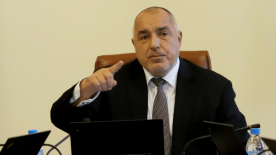 Qeveria e Bullgarisë i mbijeton mocionit të mosbesimit