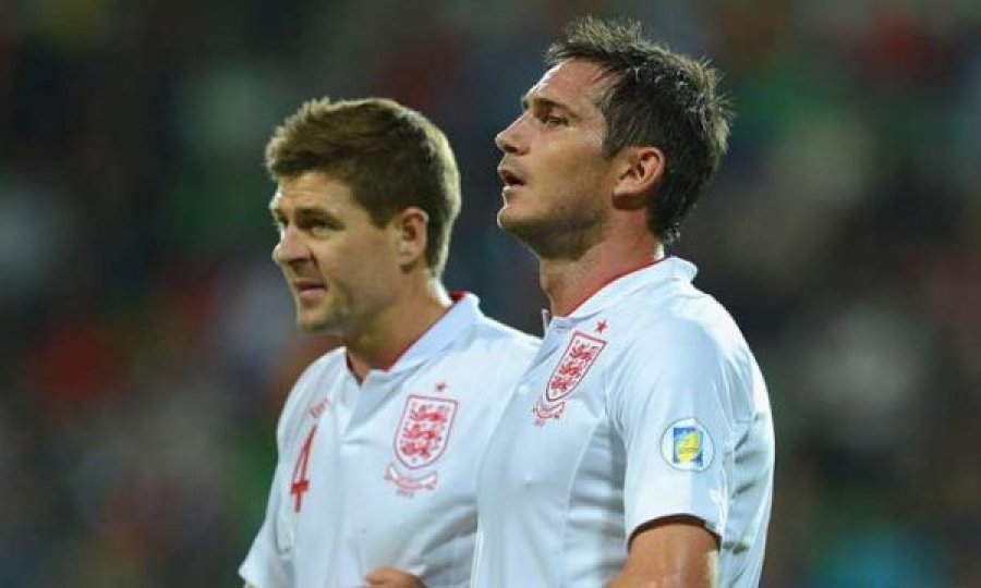 Gerrard: Anglisë i duhej një trajner si Klopp, Guardiola apo Mourinho 