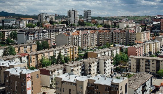 Gjuajtje me armë zjarri në Prishtinë, plagoset një person