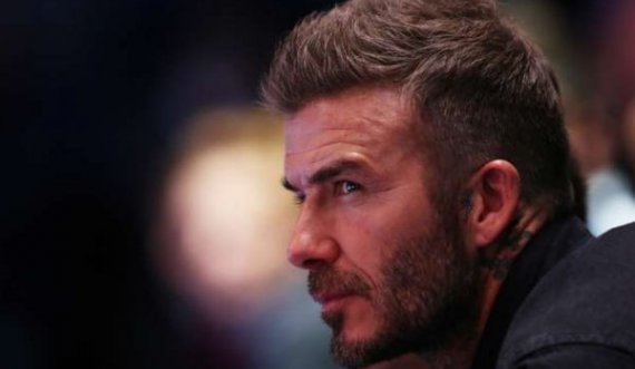 Me ekipin e Premierligës nënshkruan djali i Beckham