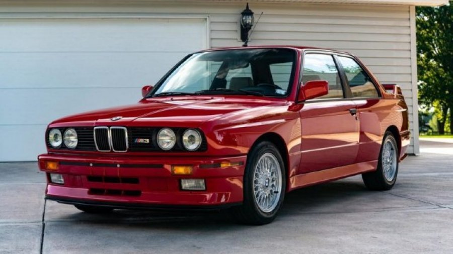 BMW-ja e vitit 1988 u shit për 250.000 dollarë
