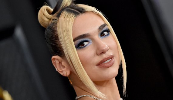 Babai i Dua Lipes i ka dy fjalë për t'ia thënë së bijës nga ‘Syri i Kaltër’