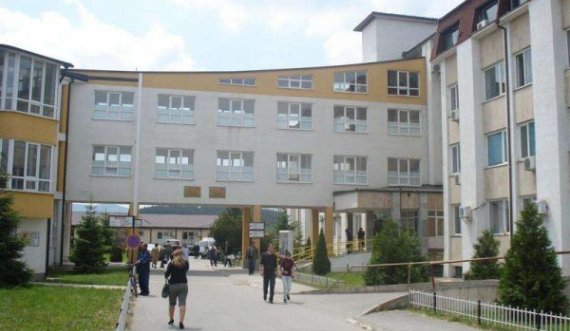 24 pacientë po trajtohen me oksigjeno-terapi në Spitalin e Gjakovës