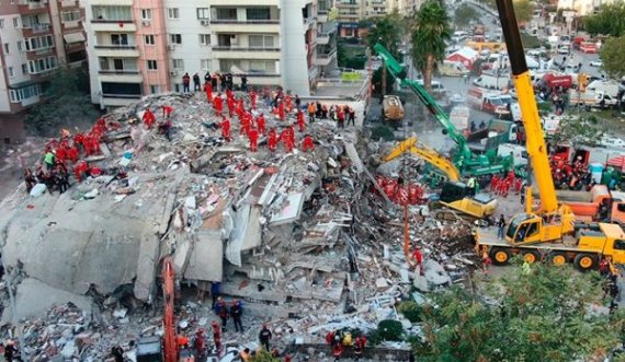 49 viktima dhe mbi 896 të plagosur nga tërmeti në Turqi