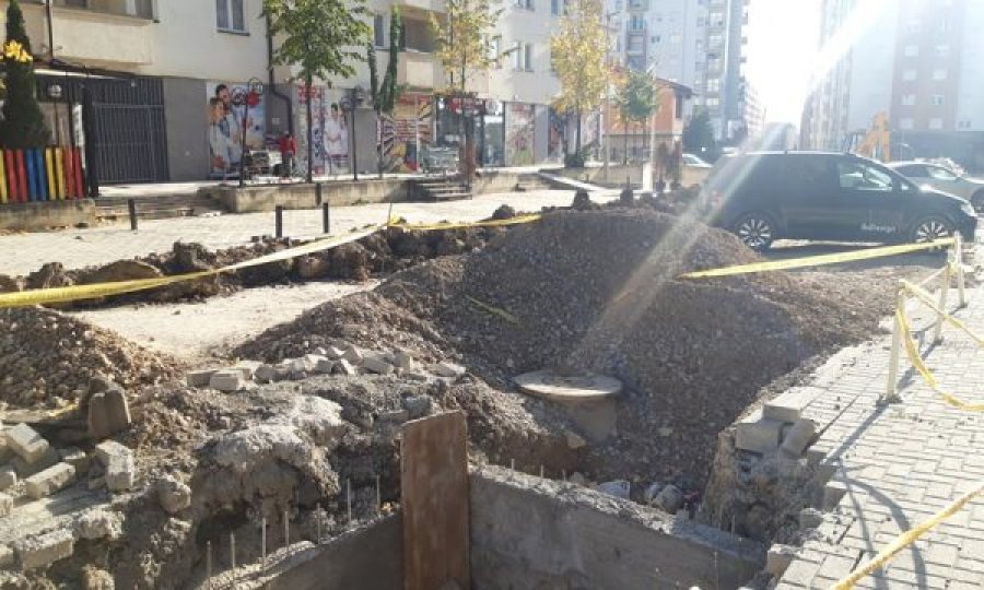 Banorët e një rruge në Mat 1 bllokohen pa paralajmërim, shkak punimet në rrugë