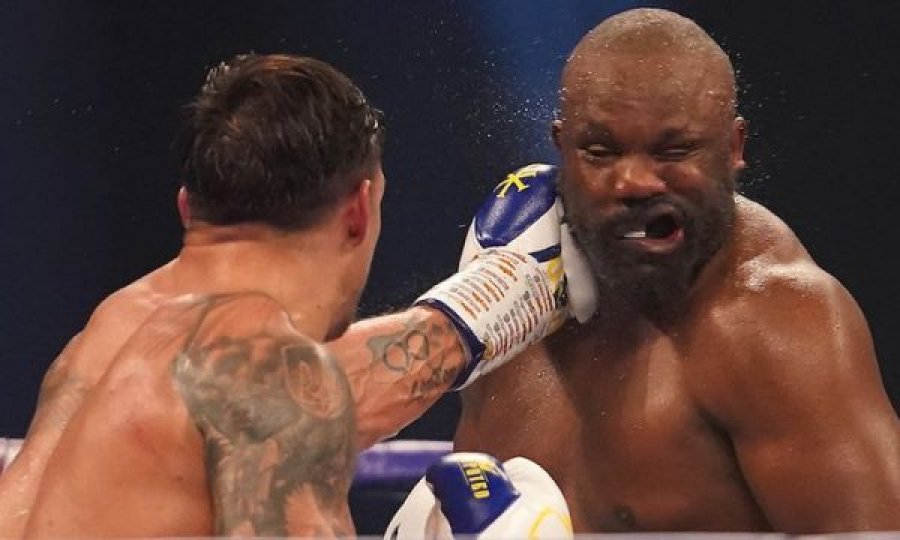 Usyk e shkatërron Chirosan dhe mbetet në binarë për të luftuar për titullin e botës