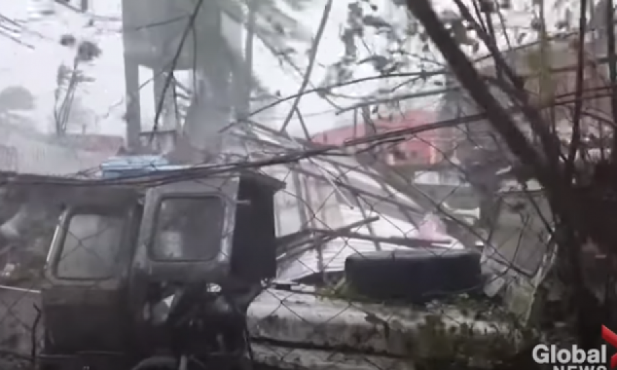Stuhia apokaliptike godet Filipinet, deri tani 16 persona të vdekur