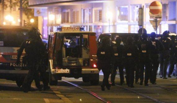 Sulmi terrorist në Vjenë që tronditi botën, krejt çka dihet deri më tani