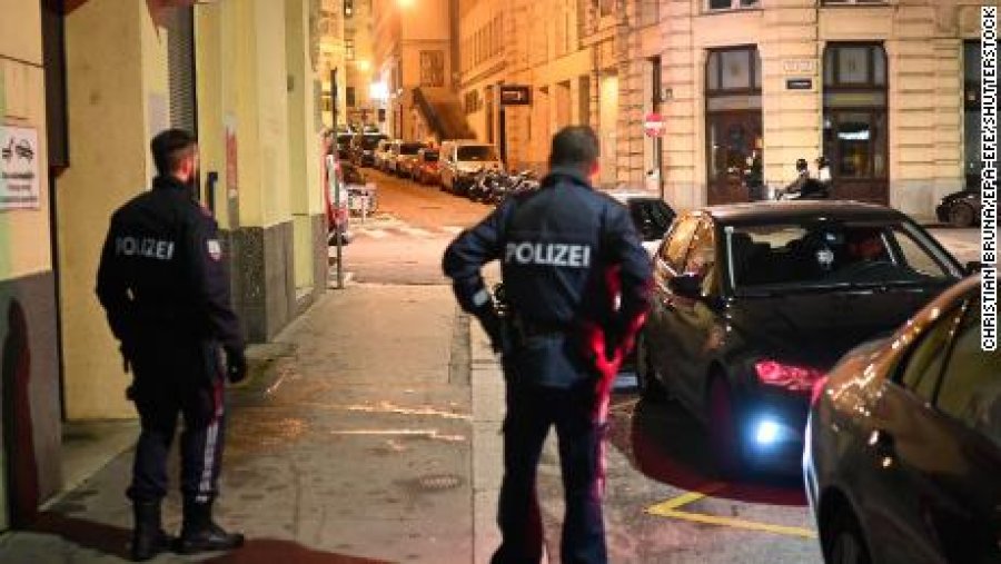 Pas sulmit terrorist, shkollat në Vjenë mbyllen për të martën