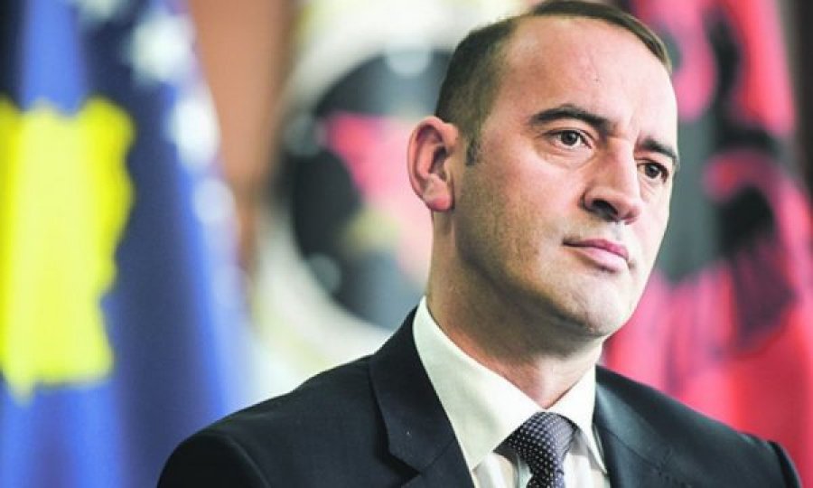  Daut Haradinaj kërkon falje publike 