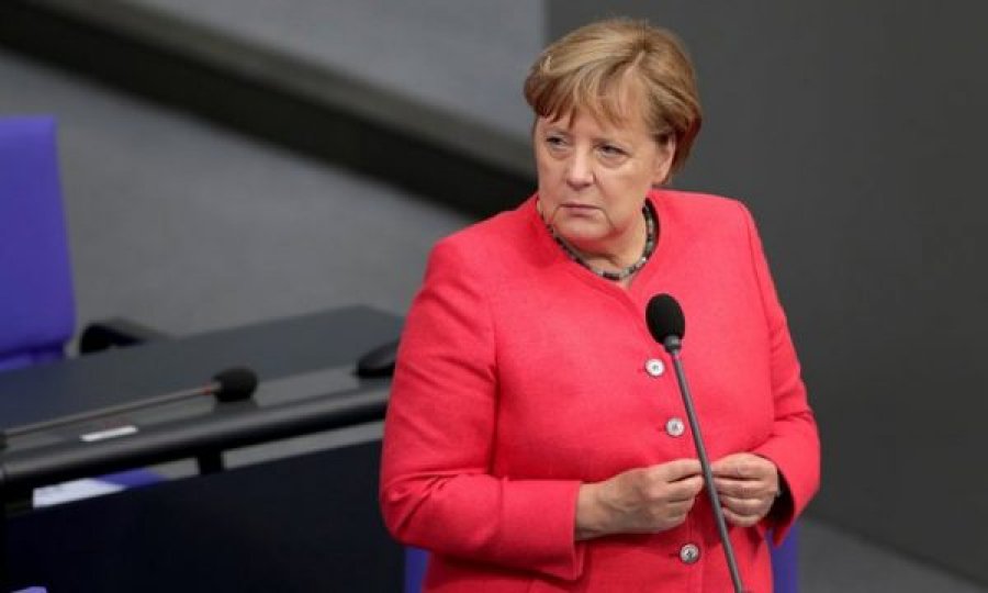 Merkel pas sulmit në Vjenë: Lufta kundër terrorizmit është lufta jonë e përbashkët