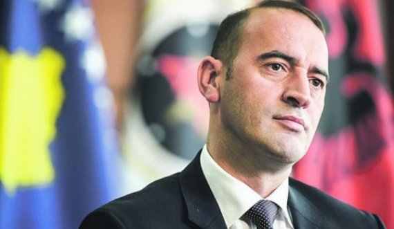 Daut Haradinaj njofton se biznesmeni i njohur do të jetë kandidat i AAK-së për deputet