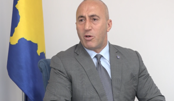 Haradinaj bisedë me Kosnett: Mora mbështetjen amerikane për tejkalimin e gjendjes