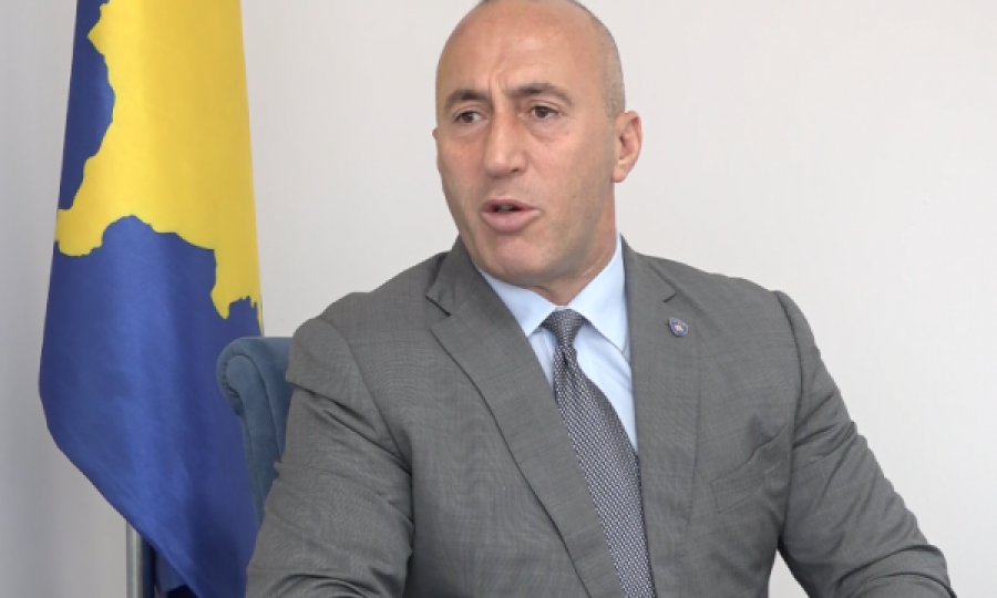 Haradinaj bisedë me Kosnett: Mora mbështetjen amerikane për tejkalimin e gjendjes