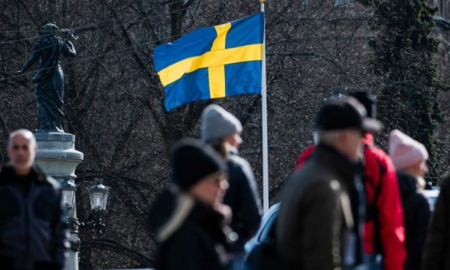 Suedia shënon rekord të rasteve ditore me COVID-19