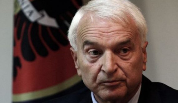 Bashkëpunëtorët që e njohën kanë shkruar një letër për Bujar Bukoshin