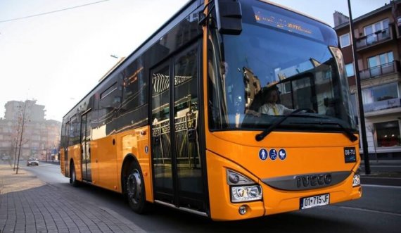 Trafiku urban deklarohet rreth masave të reja: Brenda autobusit mund të jenë 17 qytetarë, na mirëkuptoni