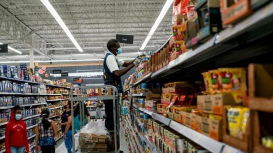 Walmart po zëvendëson 500 robotë me njerëz