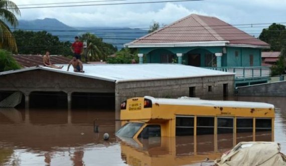 Stuhi e madhe në Guatemalë, dyshohet për 150 të vdekur