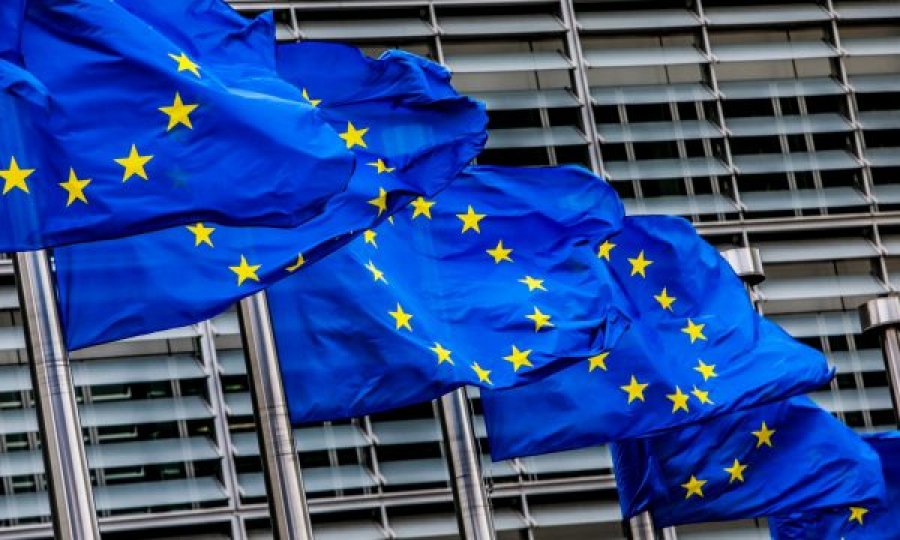 Kosova ftohet nga BE në takimin e parë të Bashkësisë Politike Evropiane