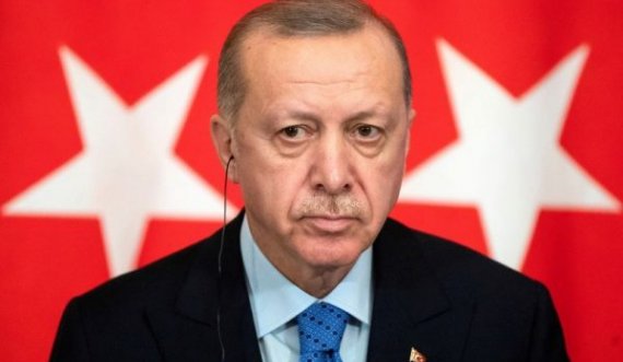 Jep dorëheqje dhëndri i Erdoganit 