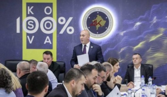 Tërmeti që shkaktoi Tribunali Special, në partinë e Ramush Haradinajt thonë se nuk është koha për zgjedhje
