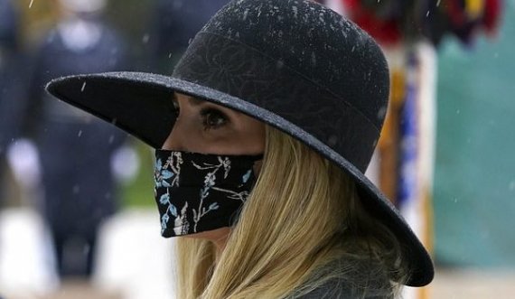 Me kapele dhe maskë, Ivanka Trump vjedh sërish vëmendjen me stilin e saj