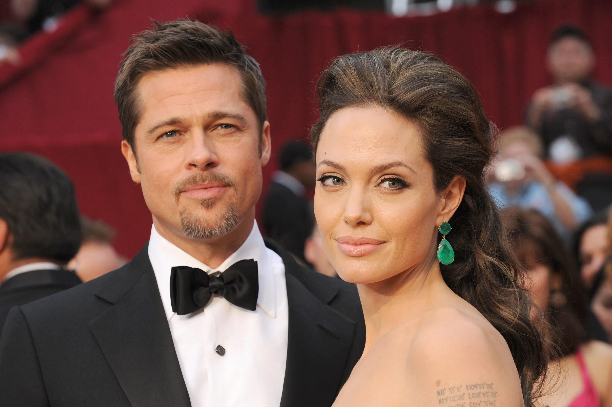 Ish-truproja i Brad Pitt dhe Angelina Jolie zbulon të vërtetën rreth tyre