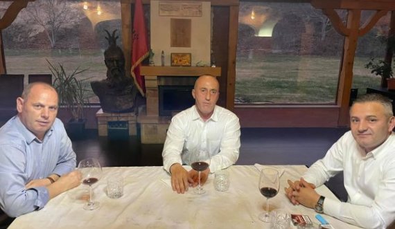  Ramush Haradinaj e Bekim Jashari mysafirë të Ramiz Lladrovcit 