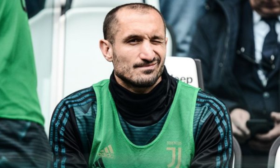 Probleme për Pirlon, Chiellini lëndohet dhe mbetet disa javë jashtë