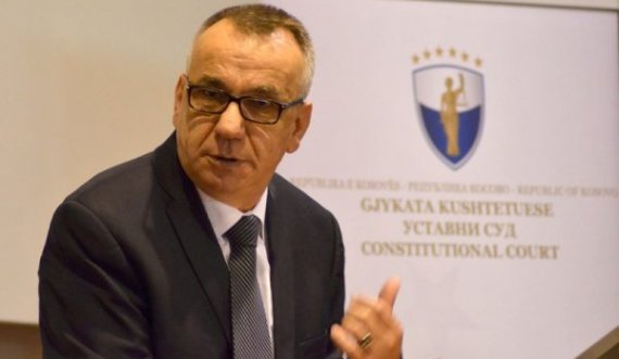 Hasani: Marrëveshja mes Kurtit dhe Vuçiqit ka lëvizur shtyllat e shtetësisë së Kosovës