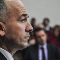 Situata me zjarret, Kryetari i Pejës bën thirrje që mos të vizitohet kjo pjesë e Bjeshkëve të Rugovës