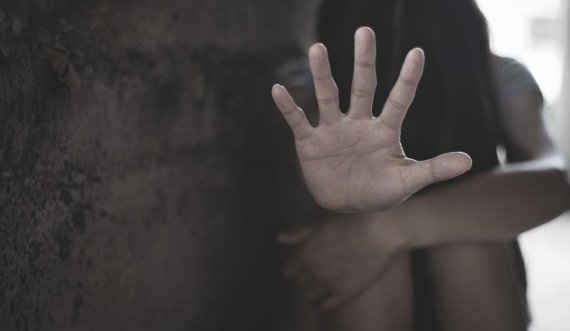 I mituri dhunon fëmijën vajzë në Prishtinë