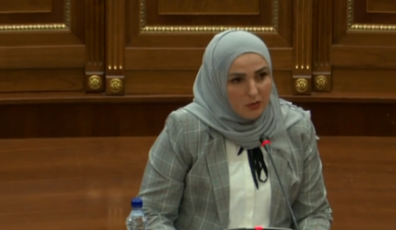 Deputetja e PDK-së kritikon qeverinë: Nuk keni bërë asgjë për ta ndihmuar ekonominë e vendit