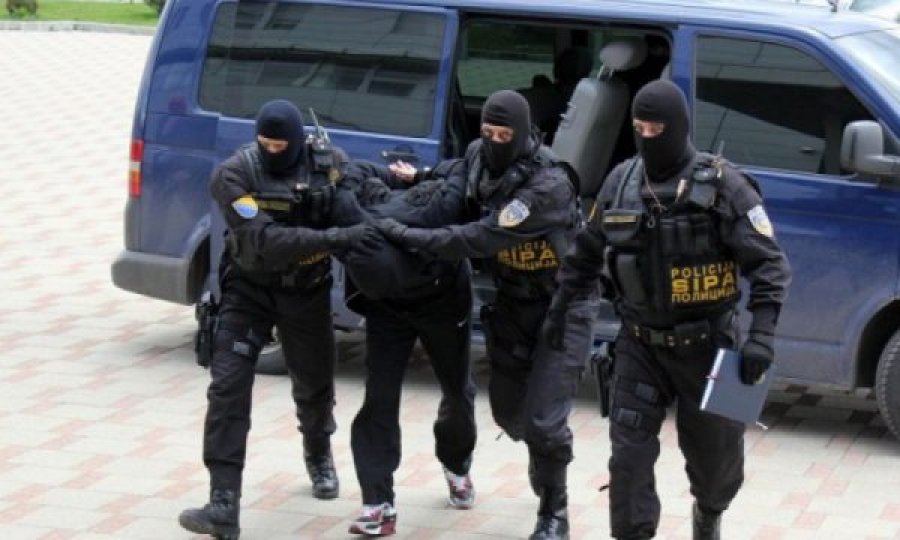 Policia boshnjake ka arrestuar ish-policin serb të dyshuar për vrasjen e 51 civilëve gjatë luftës
