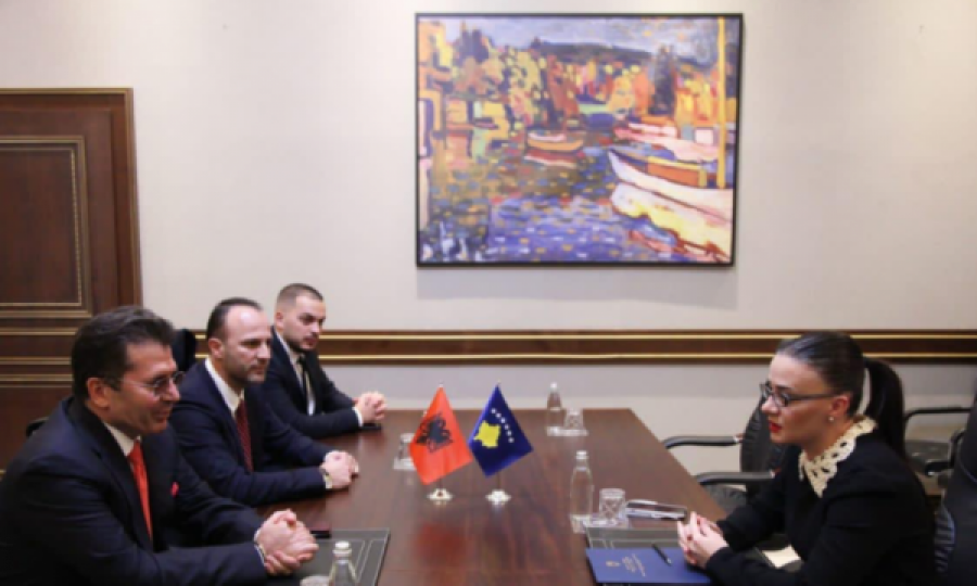 Haradinaj-Stublla: Kosova dhe Shqipëria të bashkërendojnë prioritetet e sigurisë