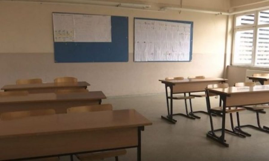 Shkolla në Kamenicë kalon në mësim online 6 punonjës dalin pozitiv me Covid-19