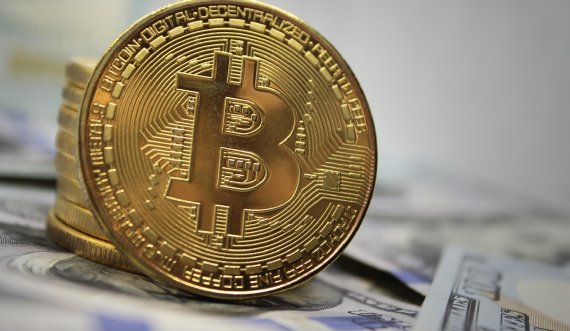  Bitcoini ka kaluar shifrën e 18 mijë dollarëve, arrin vlerën më të lartë në tre vjetët e fundit