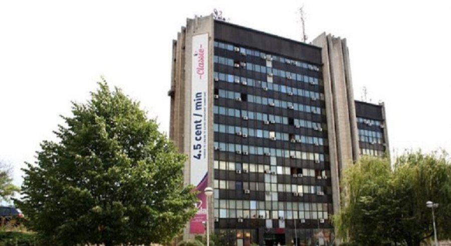 Qeveria garanton shpërblimin e kompanisë së Devollve me paratë e Telekomit
