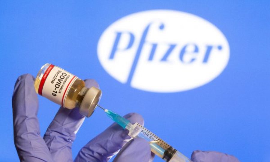 Vaksina anti-Covid e Pfizerit: Katër persona të injektuar pësojnë paralizë fytyre
