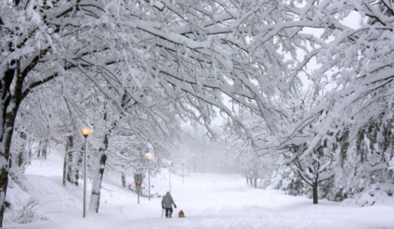 Meteorologët: Po shënohen temperaturat më të ulëta në 14 vitet e fundit