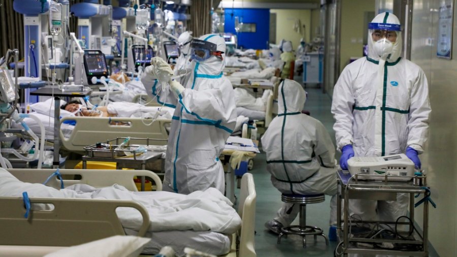  Në Greqi mbushen spitalet me pacientë