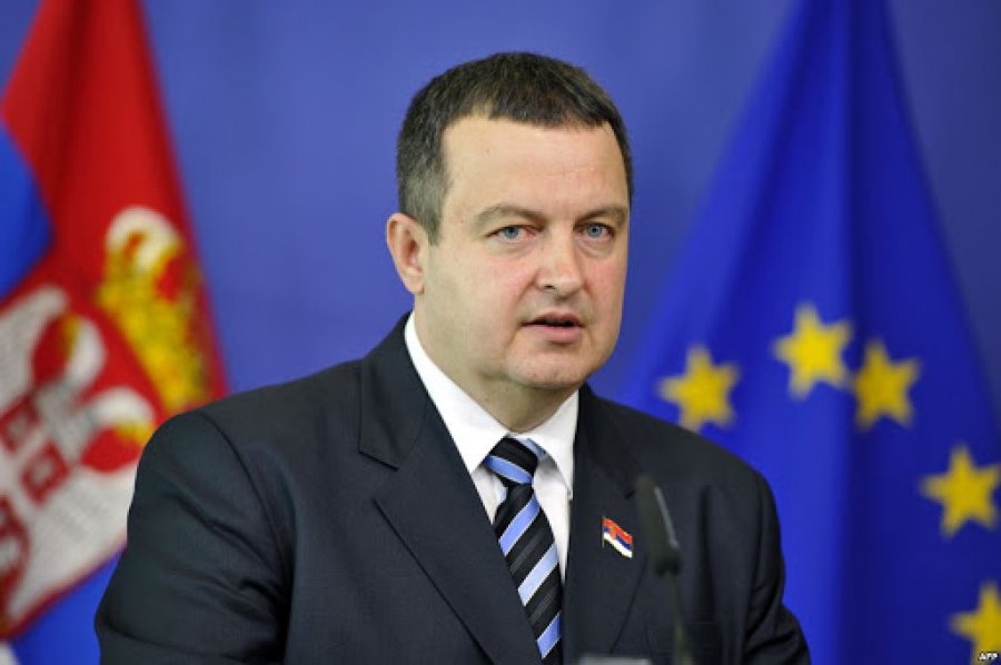 Ivica Daçiq thotë se Serbia po bashkëpunon për të pagjeturit, por Kosova jo
